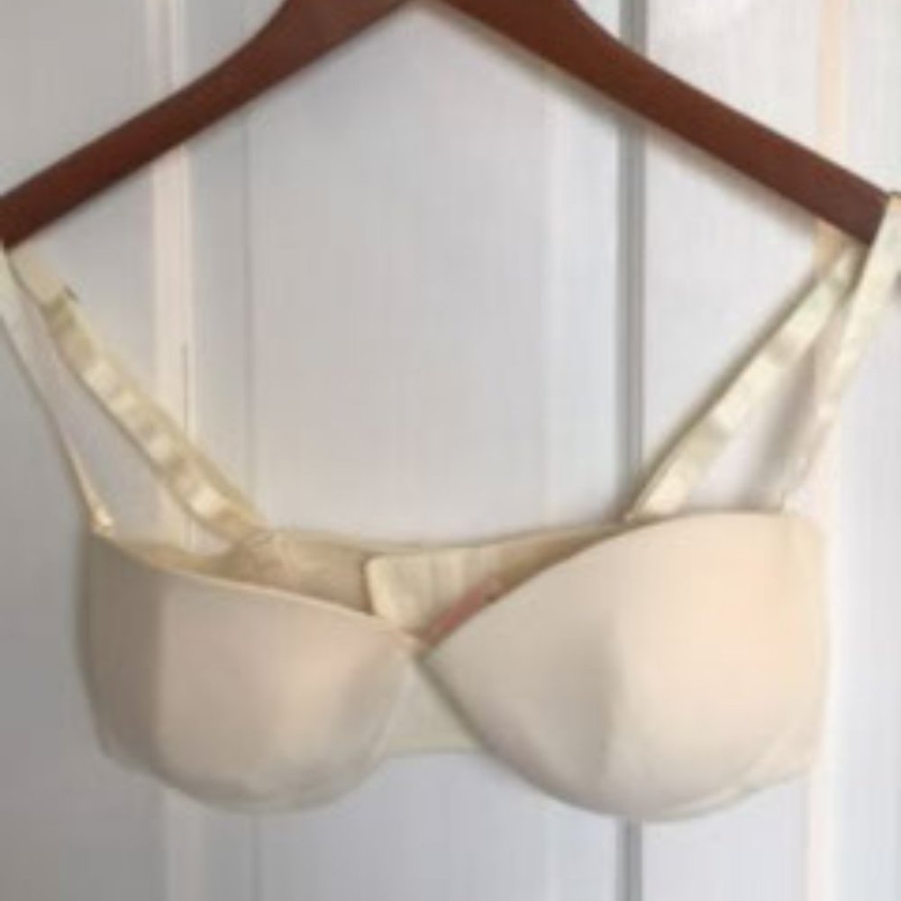 Victoria's Secret Strapless Convertible Bra, Size 34D, extra straps included